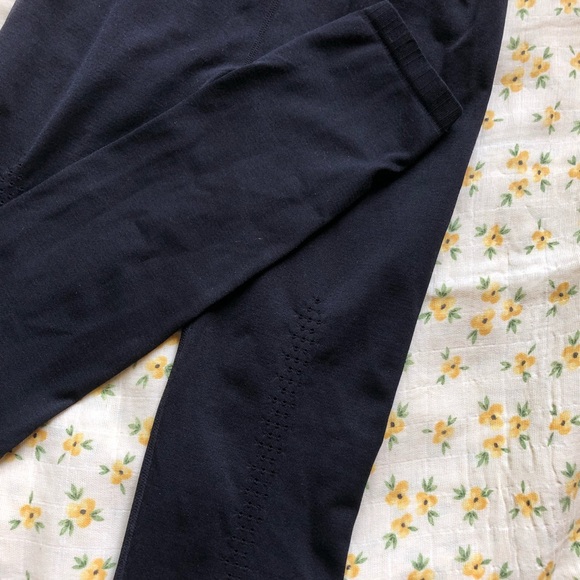 Free People Movement high-rise 7/8 length Good Karma Leggings (black) - Picture 2 of 9